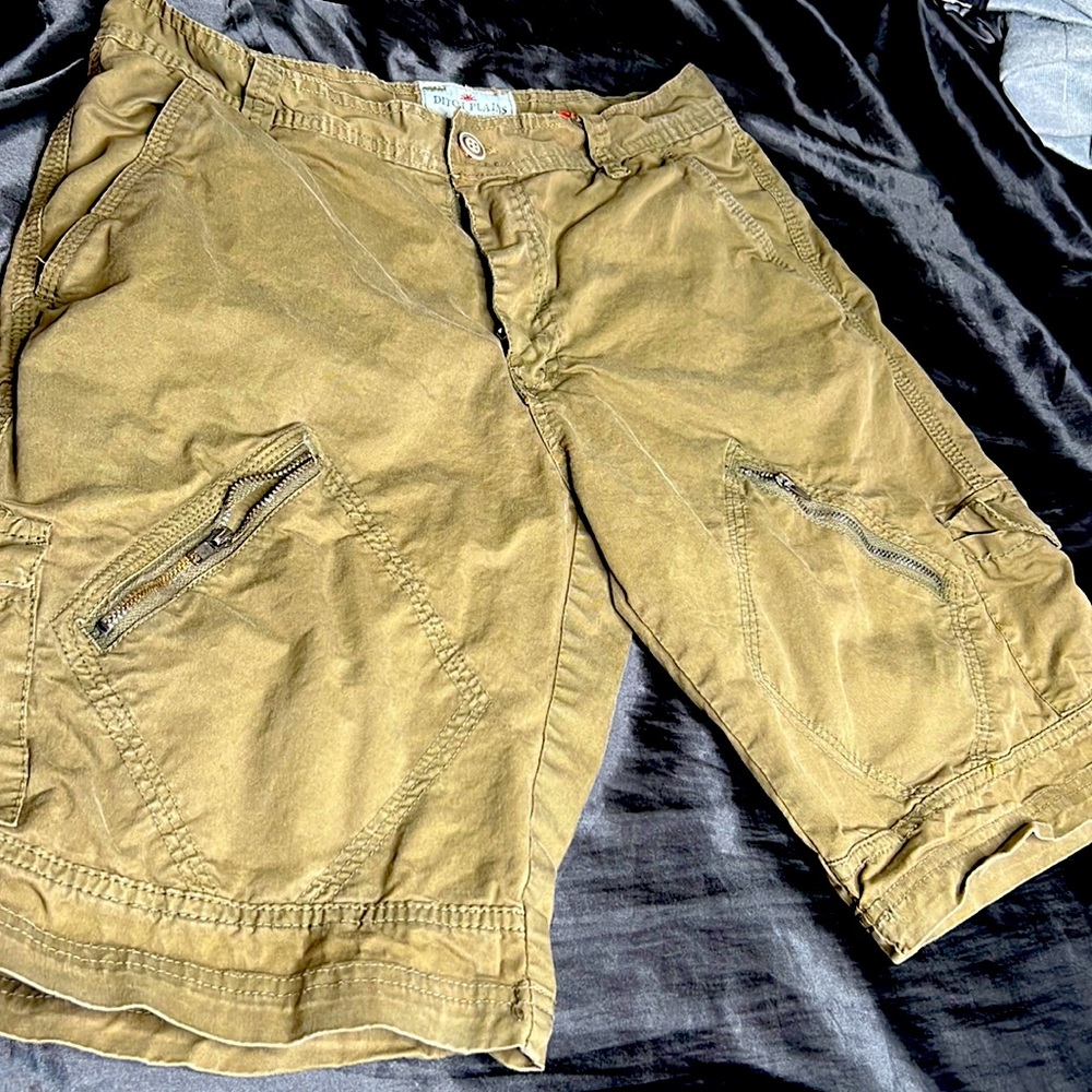 Never worn